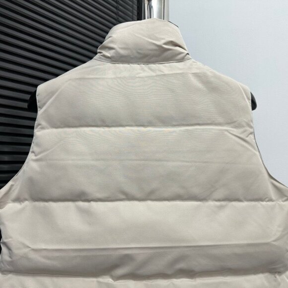 White Canada Goose Freestyle Vest Womens - Picture 5 of 8